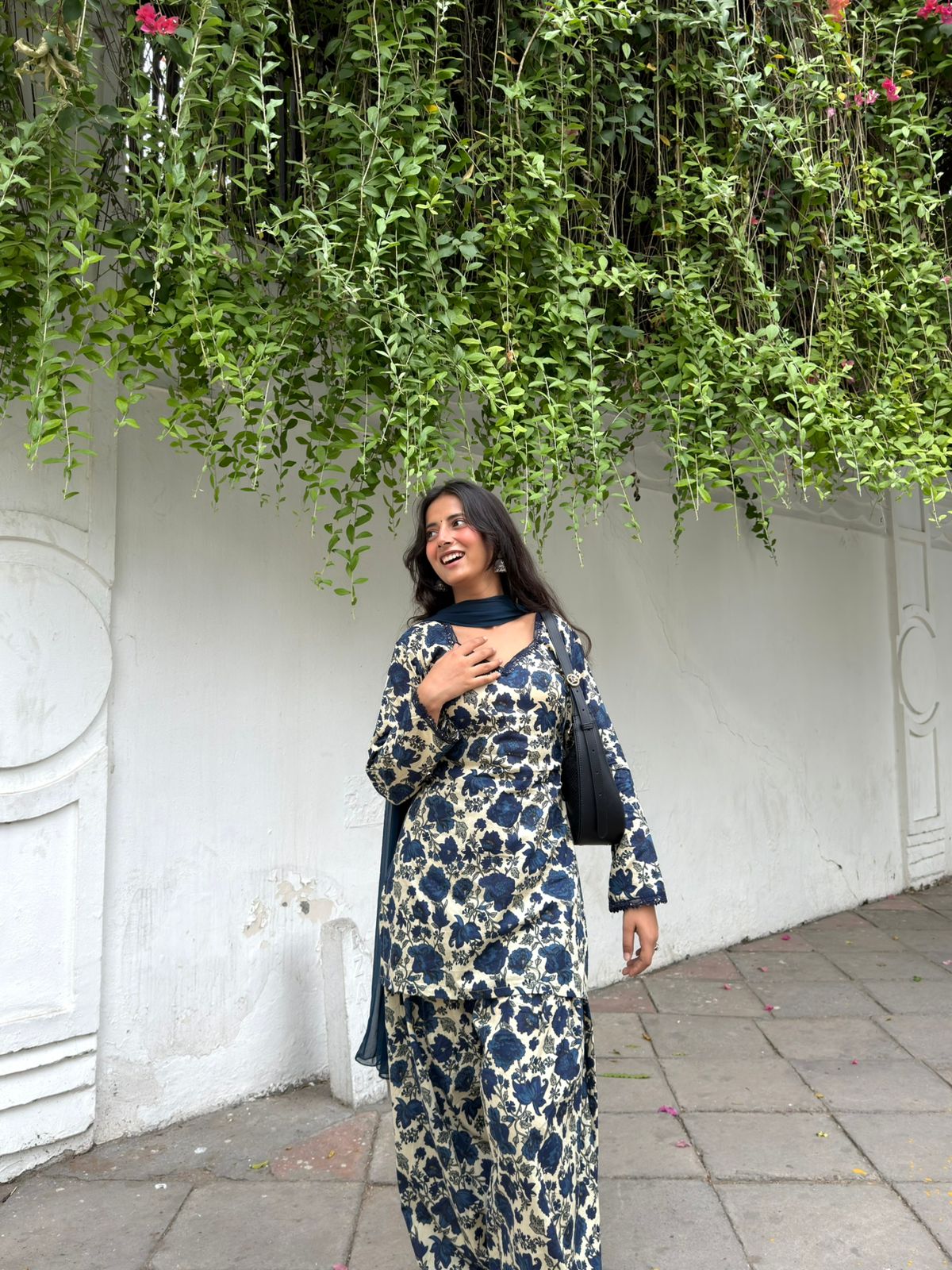 Saavan blue cotton farshi set.