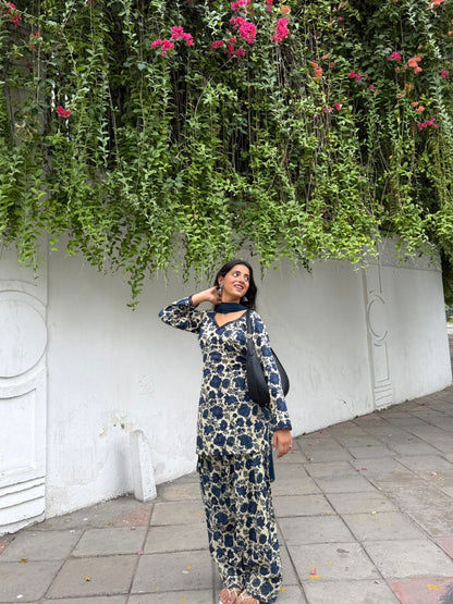 Saavan blue cotton farshi set.